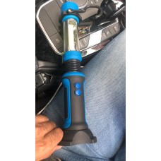 Large Adjustable LED Flashlight